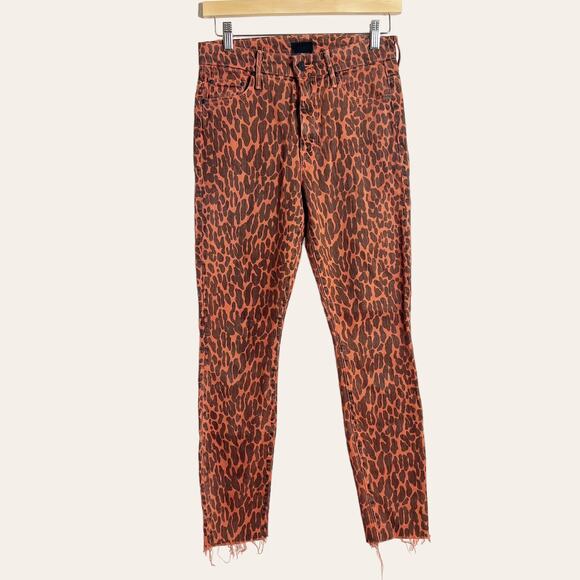 Mother High Waisted Looker Ankle Fray Leopard Jeans in Animal Attraction Size 26 - Picture 2 of 11